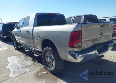 2010 Dodge Ram 2500 Laramie z USA, uszkodzony, nr VIN 3D7UT2HL5AG154368